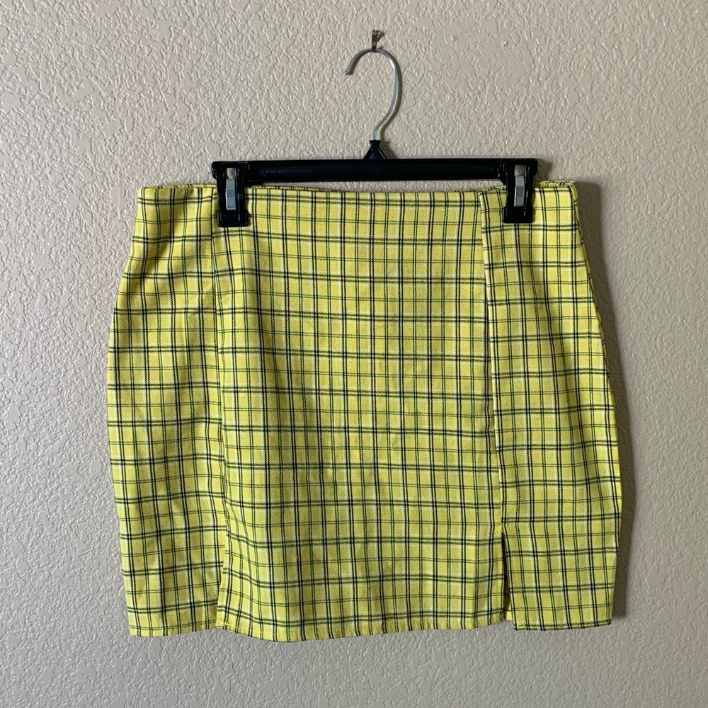yellow plaid skirt